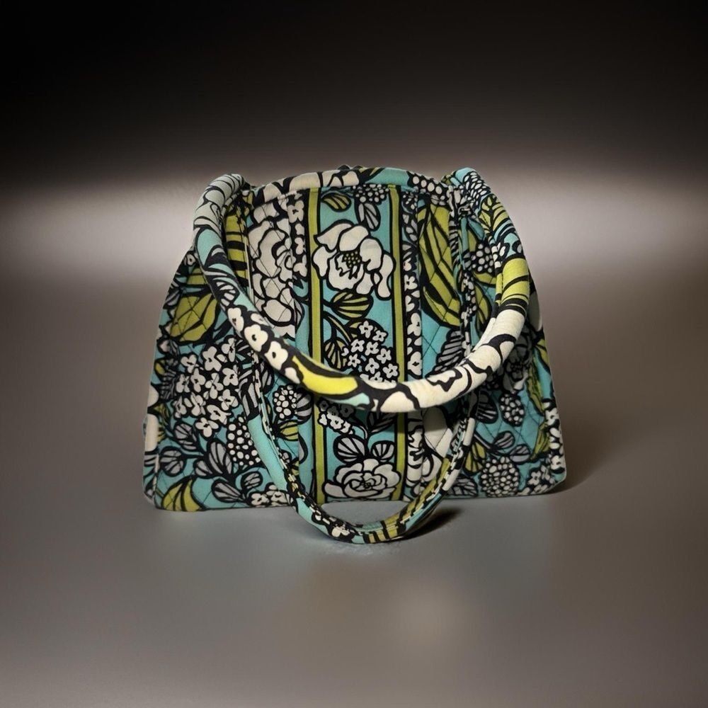 Vera Bradley Island Blooms Domed Kisslock Bag
